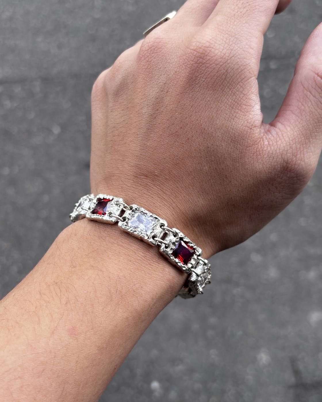 Paldrin Bracelet - Red 4