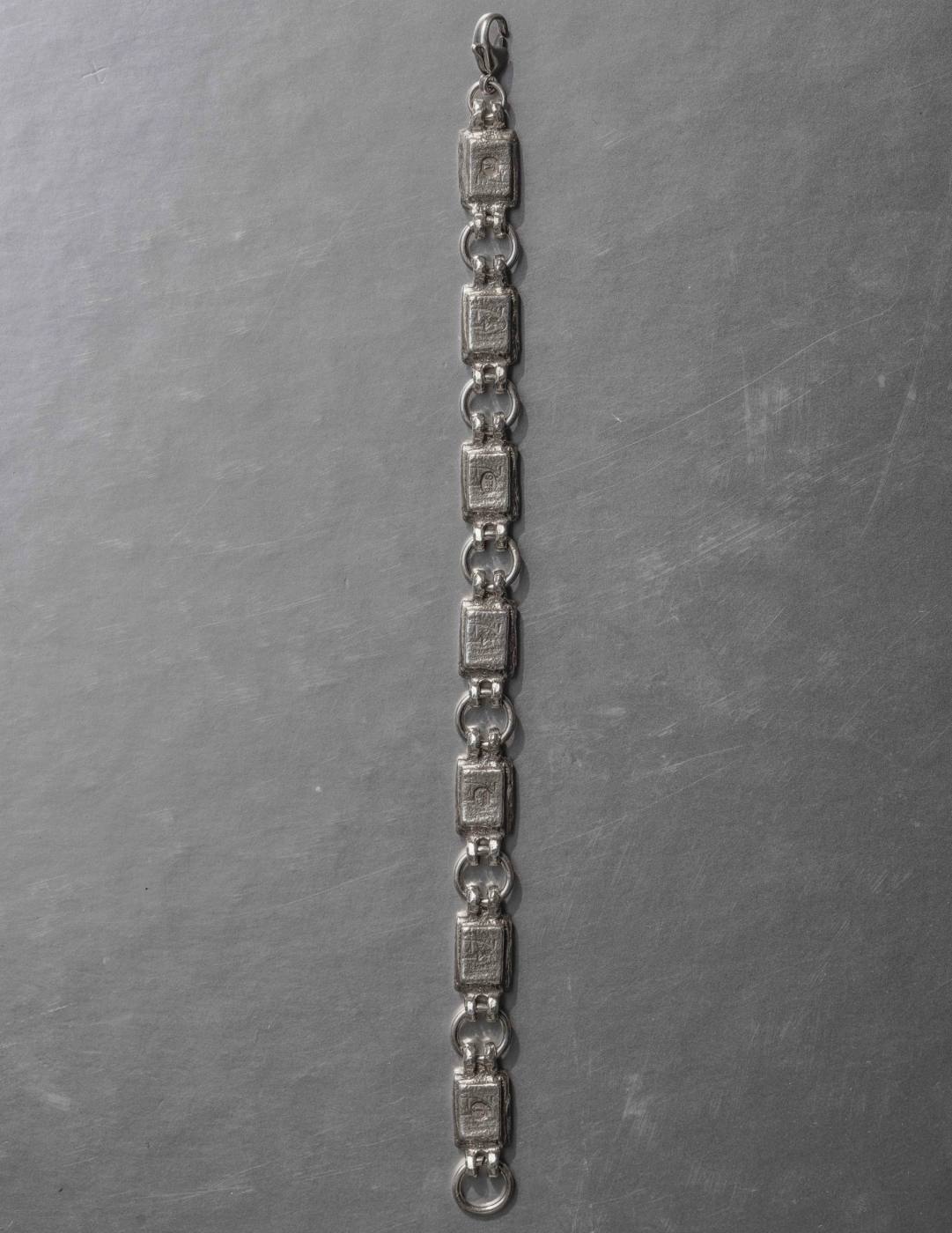 Ĵ Hallmark Cakes Bracelet. 2