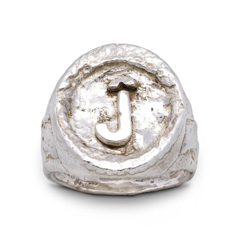 Ĵ Crest Signet