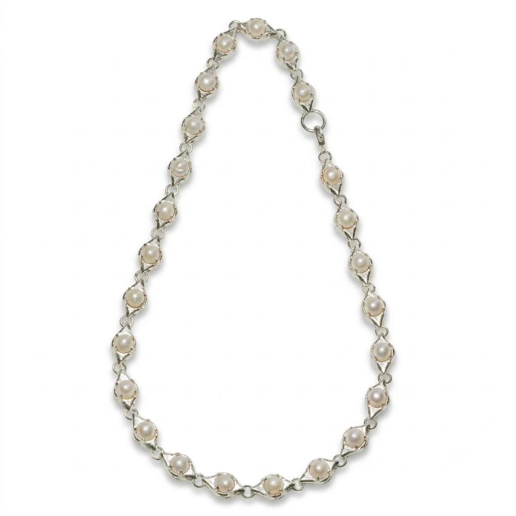 Petual Necklace - Pearl